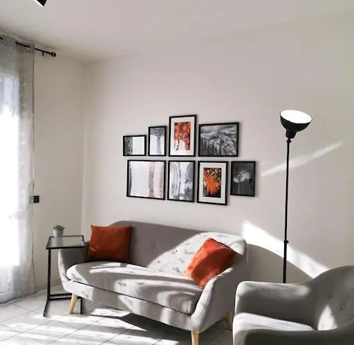 Daire Saxony House *