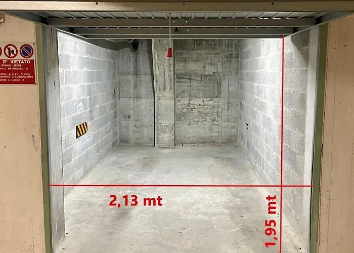 아파트 Saxony House